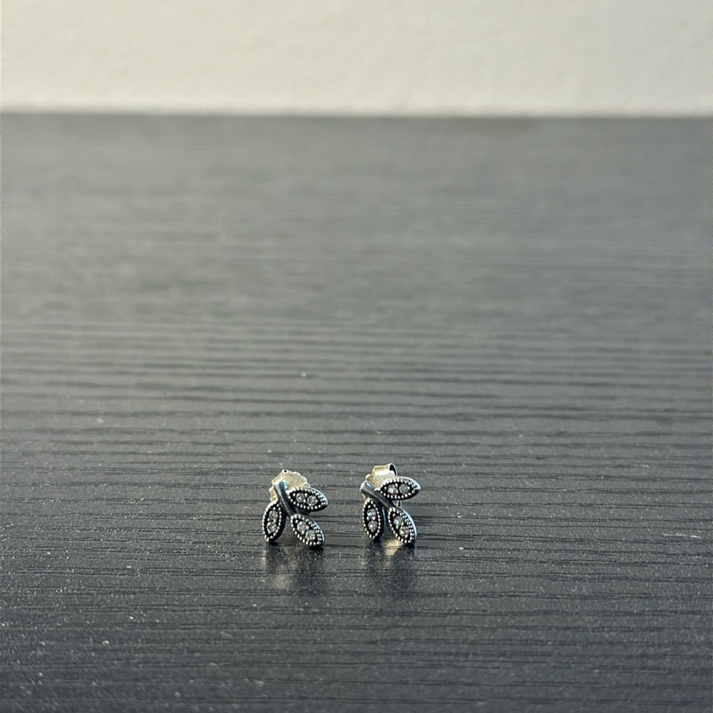 Pandora Leaves Collection Sterling Silver Studs